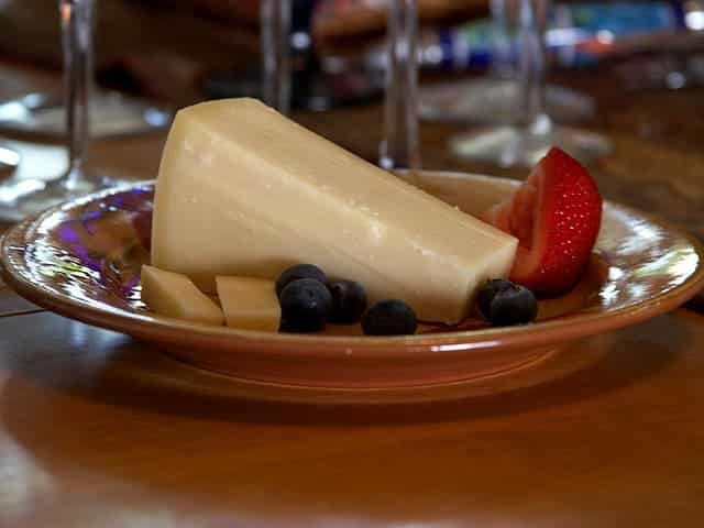 queso le gruyere emmi